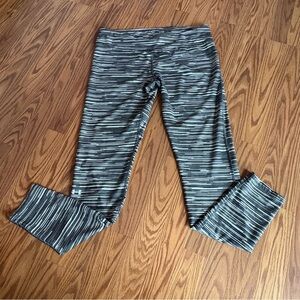 Under Armour Compression Heat Gear Women’s XL Black Gray White Skinny Leg Pants
